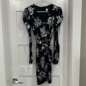 black patterned mini dress with buckle belt